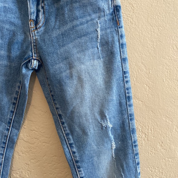 Zara Kids Distressed Blue Denim Jean Pants Size 9 - Picture 2 of 9